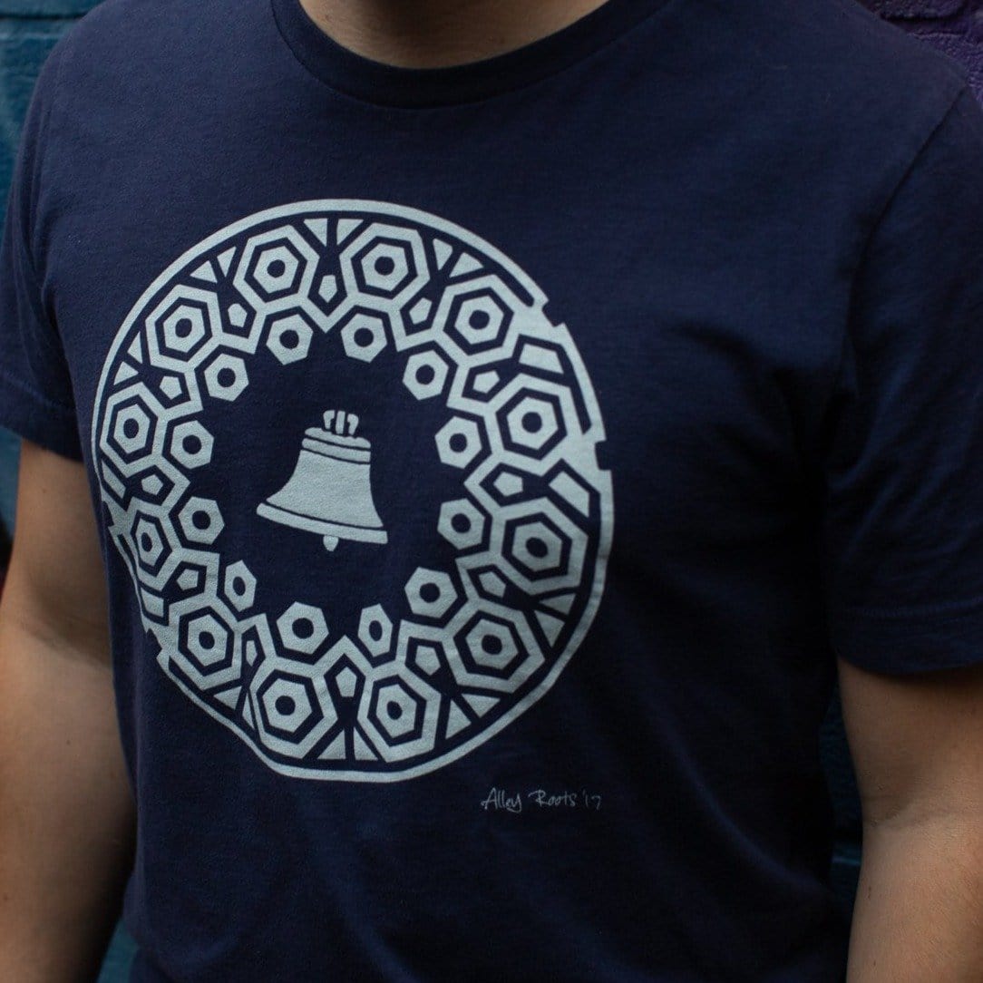 Manhole T-Shirt | Navy | Toronto Collection - Alley Roots